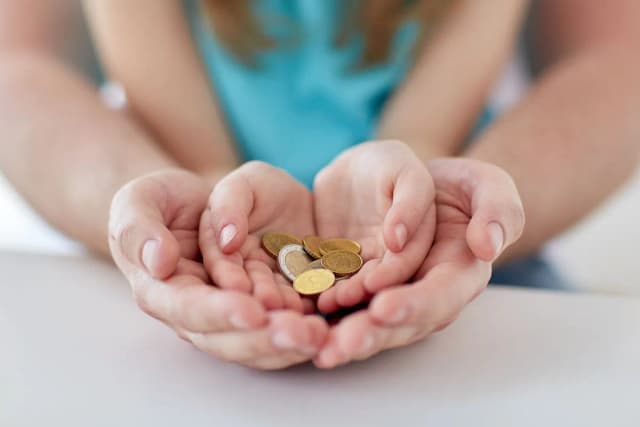 Czy świadczenia rodzinne wlicza się do dochodu? Sprawdź, co musisz wiedzieć
