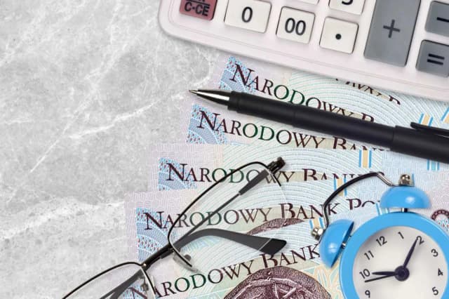 Rodzinne ile na osobę – ile możesz stracić na zasiłku?